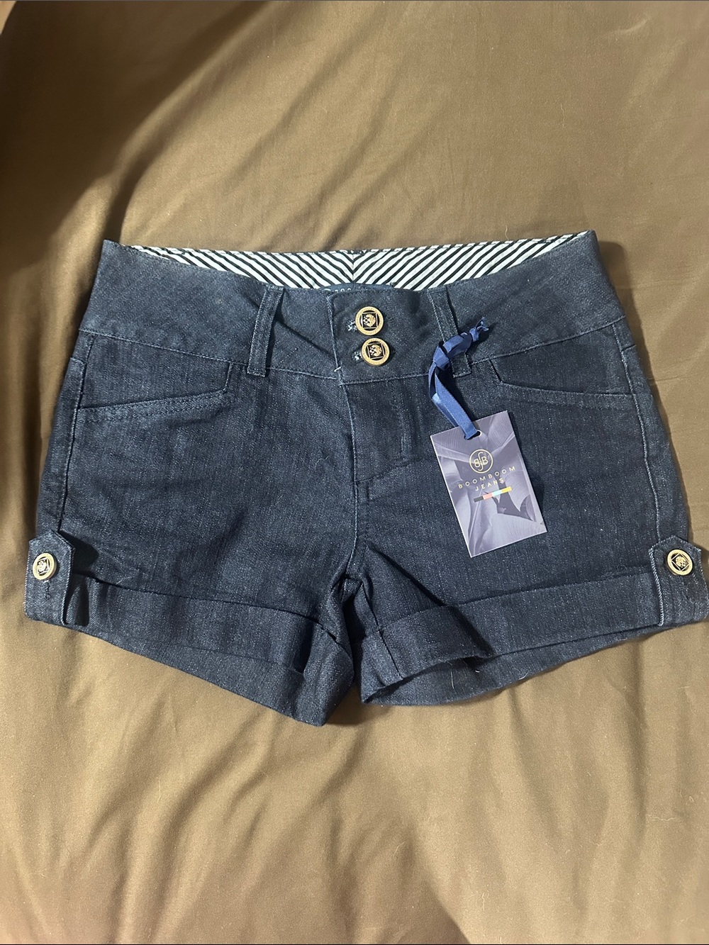 Boom Boom Jeans Navy Double-Button Cuffed Women’s Shorts